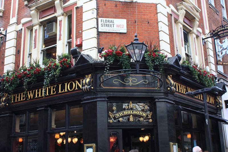 98-Covent Garden,5 aprile 2010.JPG